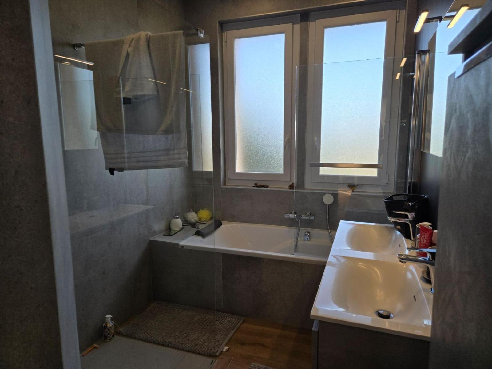 Residence Le Chateau - Parc Santa Lucia Saint-Raphaël 外观 照片